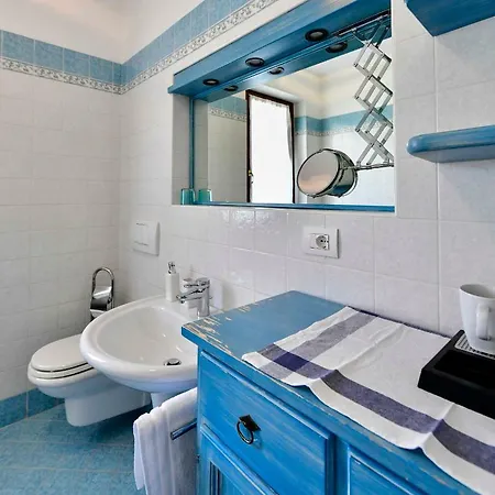 Welcome Traveller Divine Cecile 4*