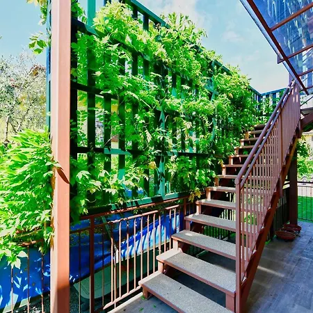 Welcome Traveller Divine Cecile Gæstehus