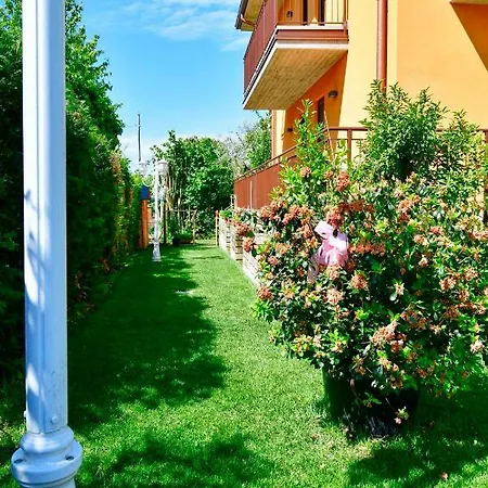 Welcome Traveller Divine Cecile 4* Garda (Verona)