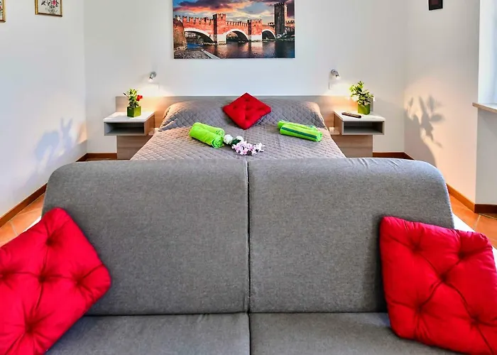 Welcome Traveller Divine Cecile