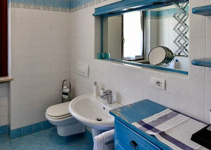 Welcome Traveller Divine Cecile 招待所 4*