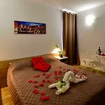 Welcome Traveller Divine Cécile Garda (Verona)