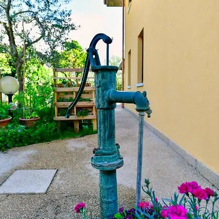 Welcome Traveller Divine Cecile Guest house Garda (Verona)