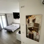Pensionat Welcome Traveller Divine Cecile Garda (Verona)